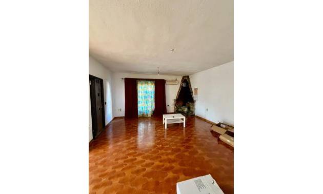 Venta - Villa - Torrevieja - Aguas Nuevas