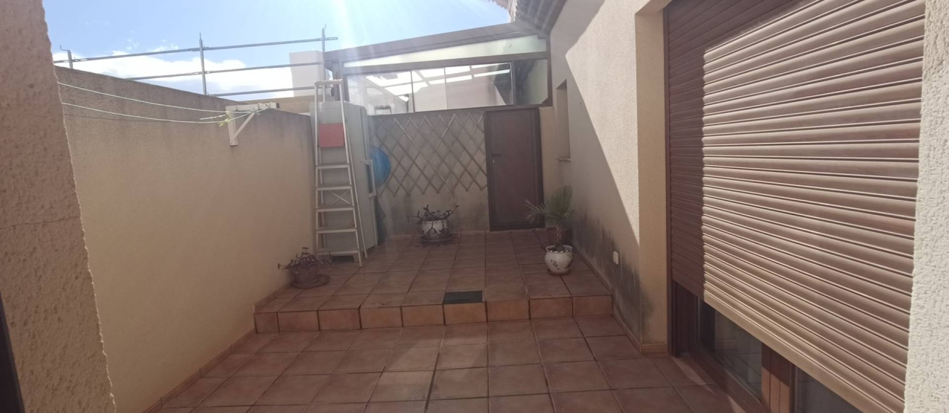 Sale - Townhouse - Roldan