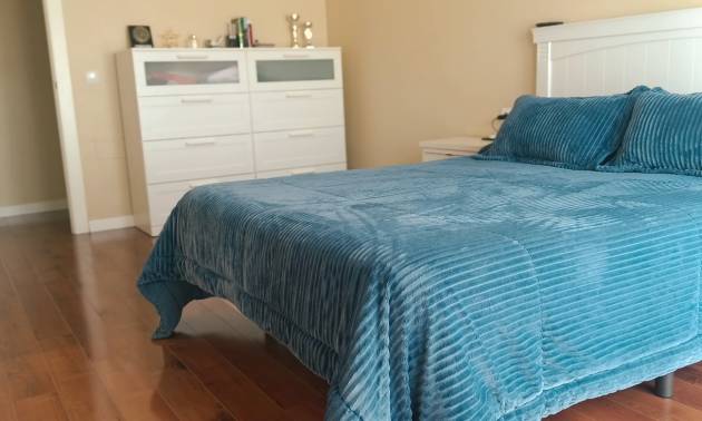 Sale - Townhouse - Roldan