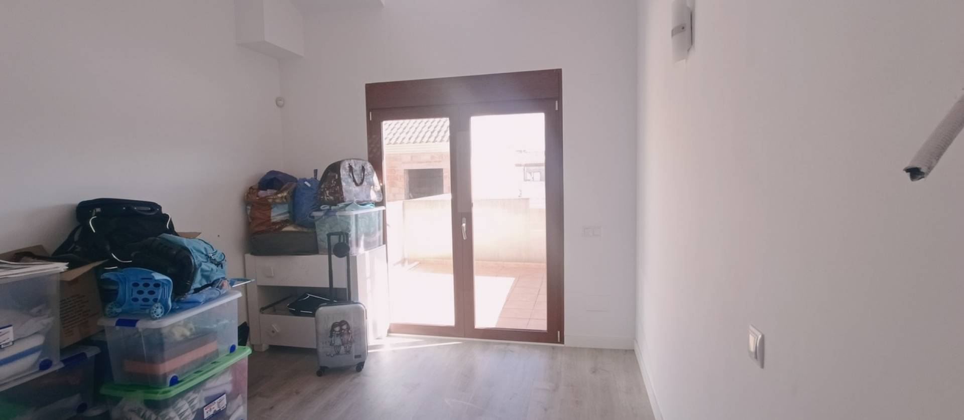 Sale - Townhouse - Roldan