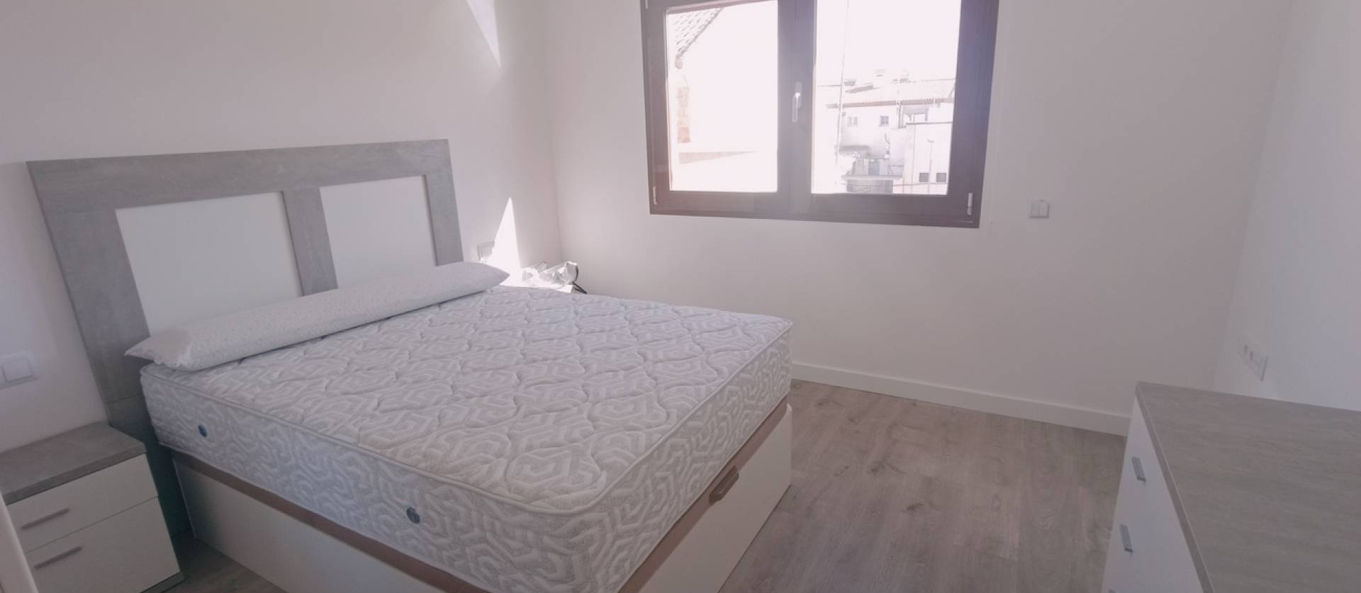 Sale - Townhouse - Roldan