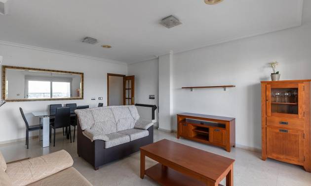 Sale - Apartment - Torrevieja - Paseo maritimo