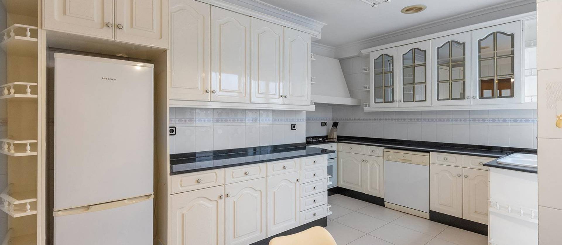 Sale - Apartment - Torrevieja - Paseo maritimo