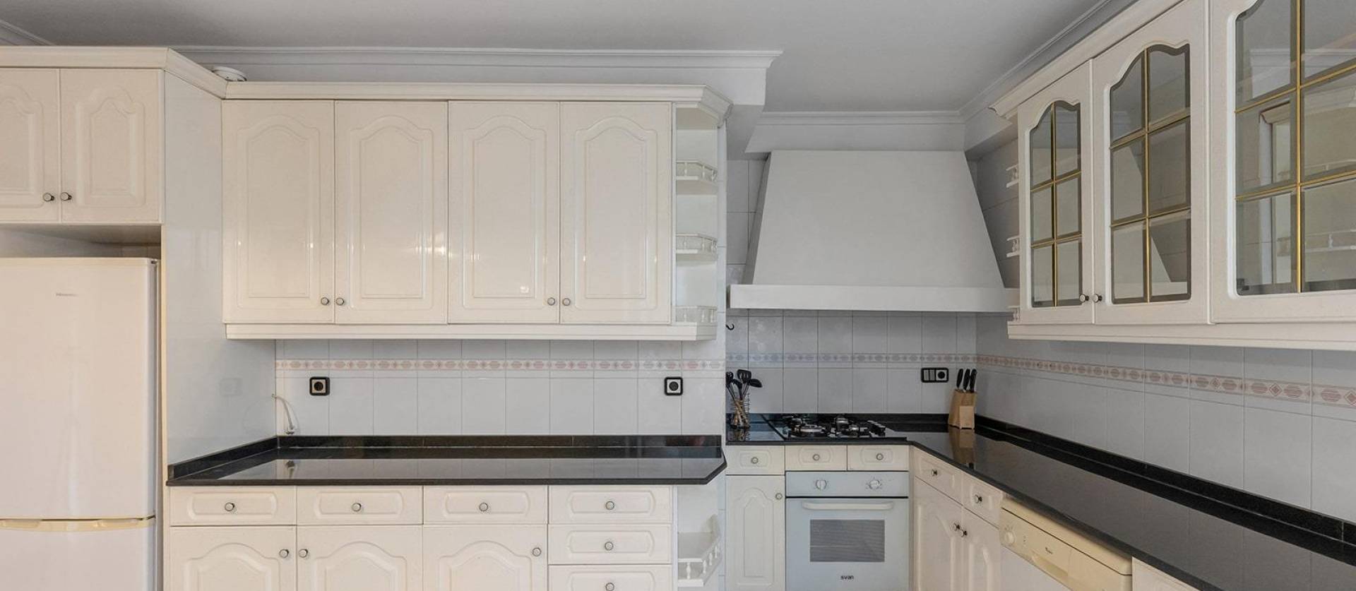 Sale - Apartment - Torrevieja - Paseo maritimo