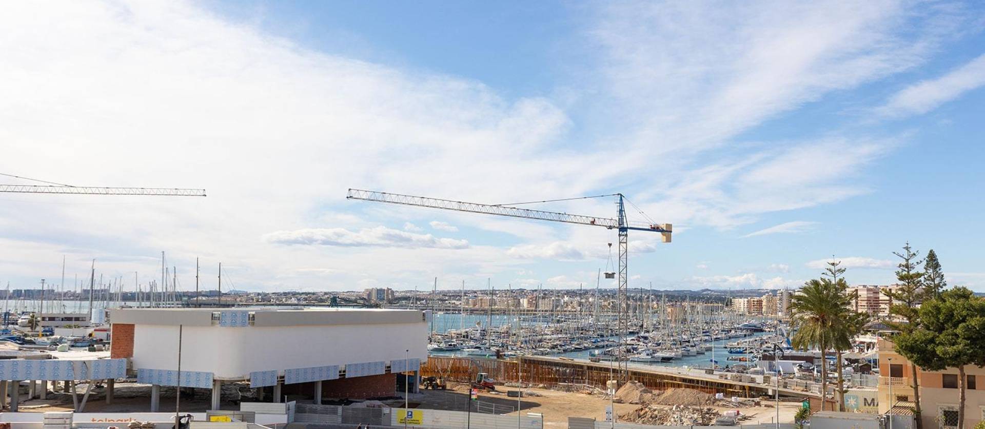 Sale - Apartment - Torrevieja - Paseo maritimo