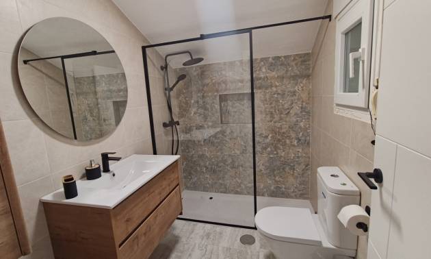 Bestaande woningen - Villa - Canadas de San Pedro