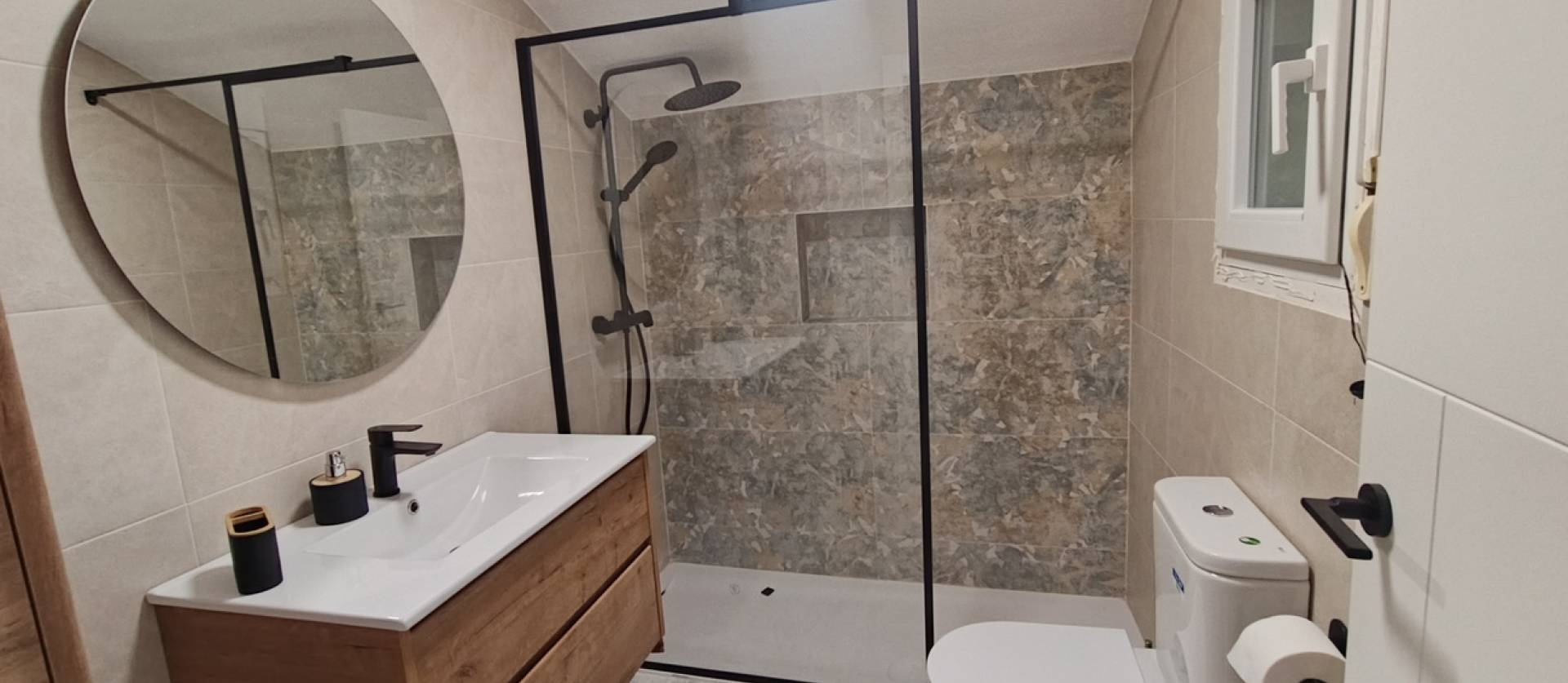 Sale - Villa - Canadas de San Pedro