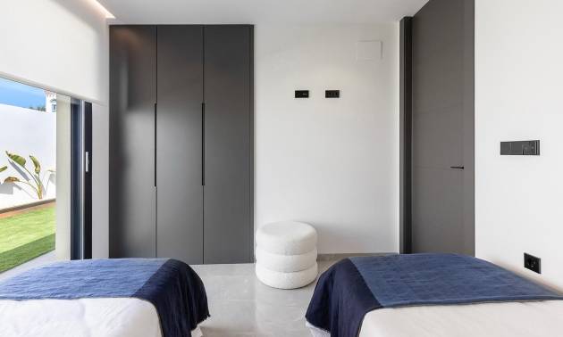 Sale - Villa - Torrevieja