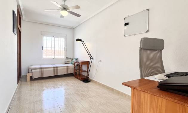 Sale - Townhouse - Torrevieja - La Siesta - El Salado -  Torreta