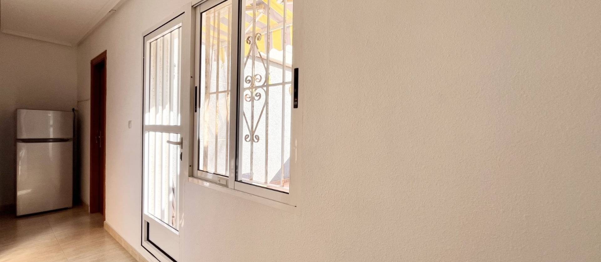 Sale - Townhouse - Torrevieja - La Siesta - El Salado -  Torreta