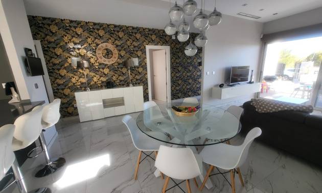 Bestaande woningen - Villa - Villamartin - Villamartín