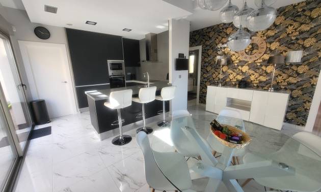 Bestaande woningen - Villa - Villamartin - Villamartín