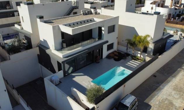 Venta - Villa - Algorfa