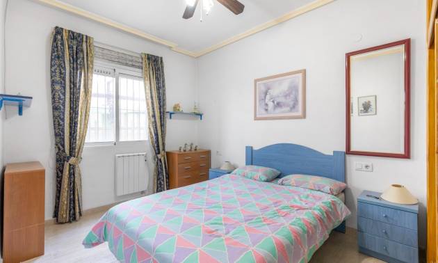 Sale - Bungalow - Orihuela Costa - La Florida