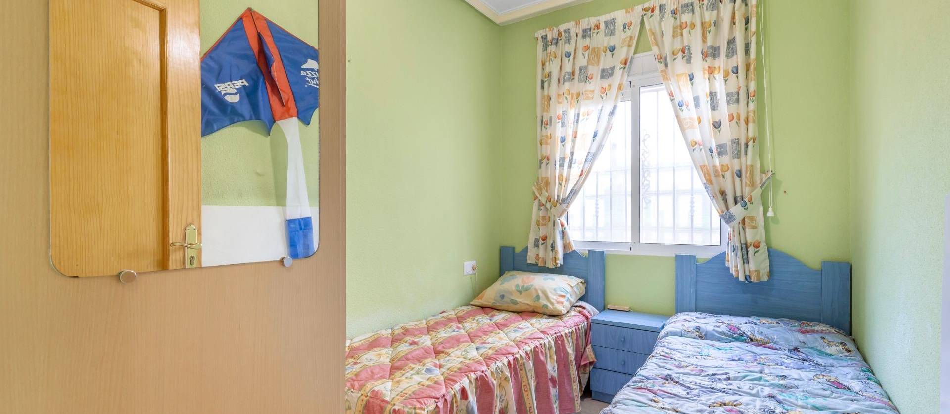 Sale - Bungalow - Orihuela Costa - La Florida