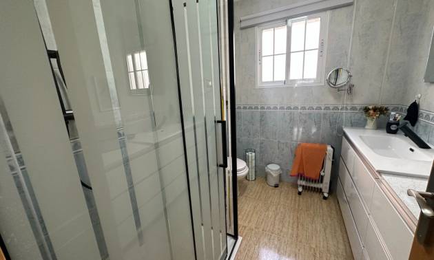 Venta - Adosado - Bigastro