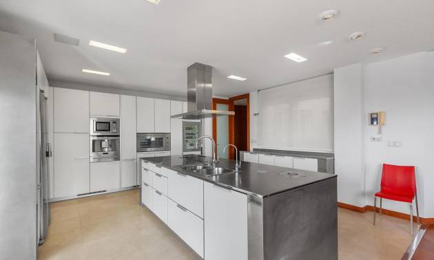 Venta - Apartment - Torrevieja - Paseo maritimo