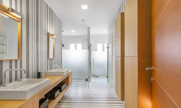 Venta - Apartment - Torrevieja - Paseo maritimo