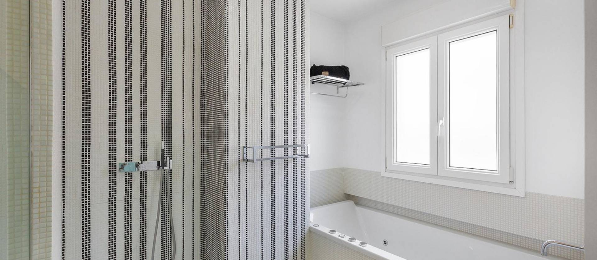 Venta - Apartment - Torrevieja - Paseo maritimo