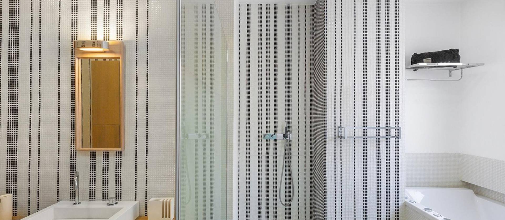 Venta - Apartment - Torrevieja - Paseo maritimo