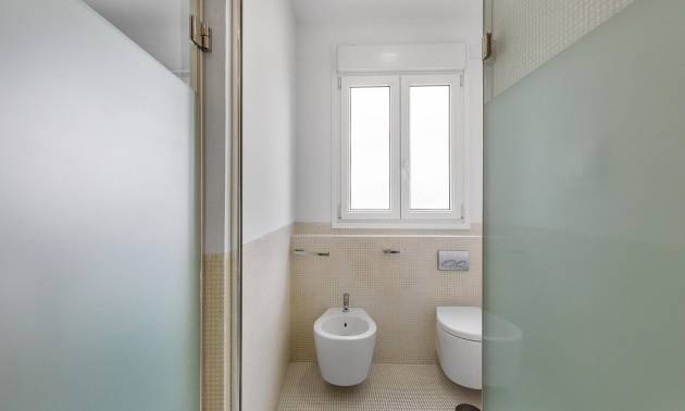 Venta - Apartment - Torrevieja - Paseo maritimo