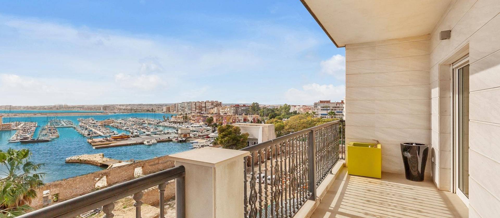 Venta - Apartment - Torrevieja - Paseo maritimo