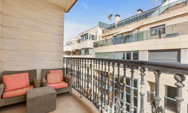 Venta - Apartment - Torrevieja - Paseo maritimo