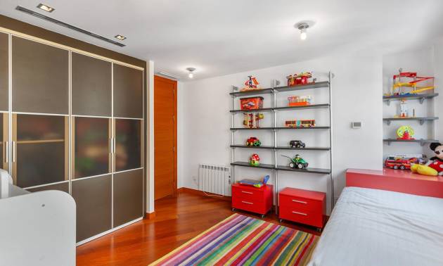 Venta - Apartment - Torrevieja - Paseo maritimo