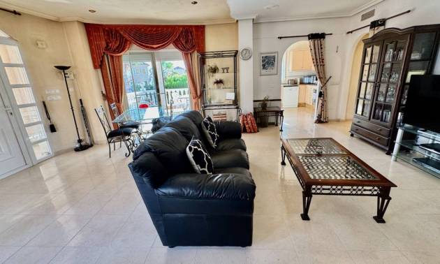 Bestaande woningen - Villa - Benferri