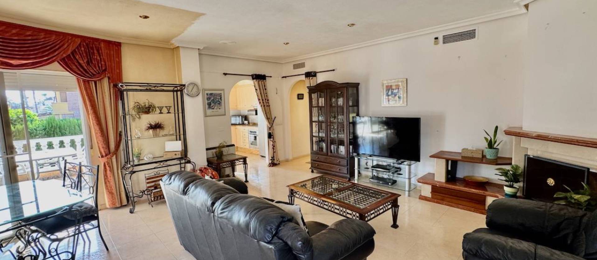 Bestaande woningen - Villa - Benferri