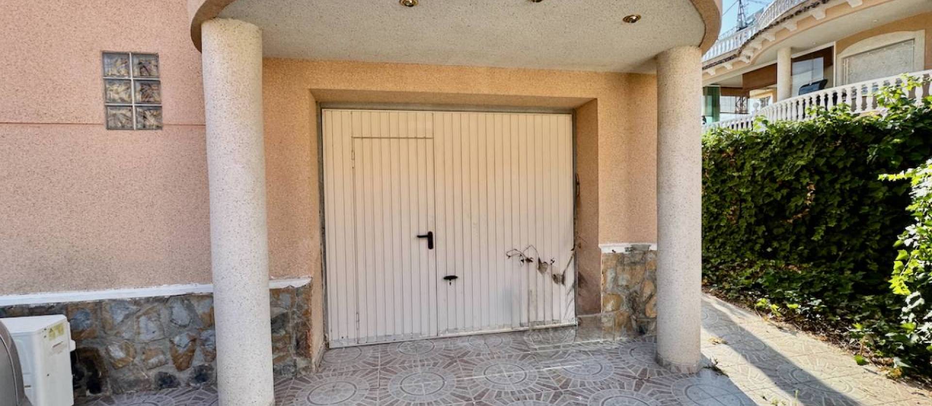 Bestaande woningen - Villa - Benferri