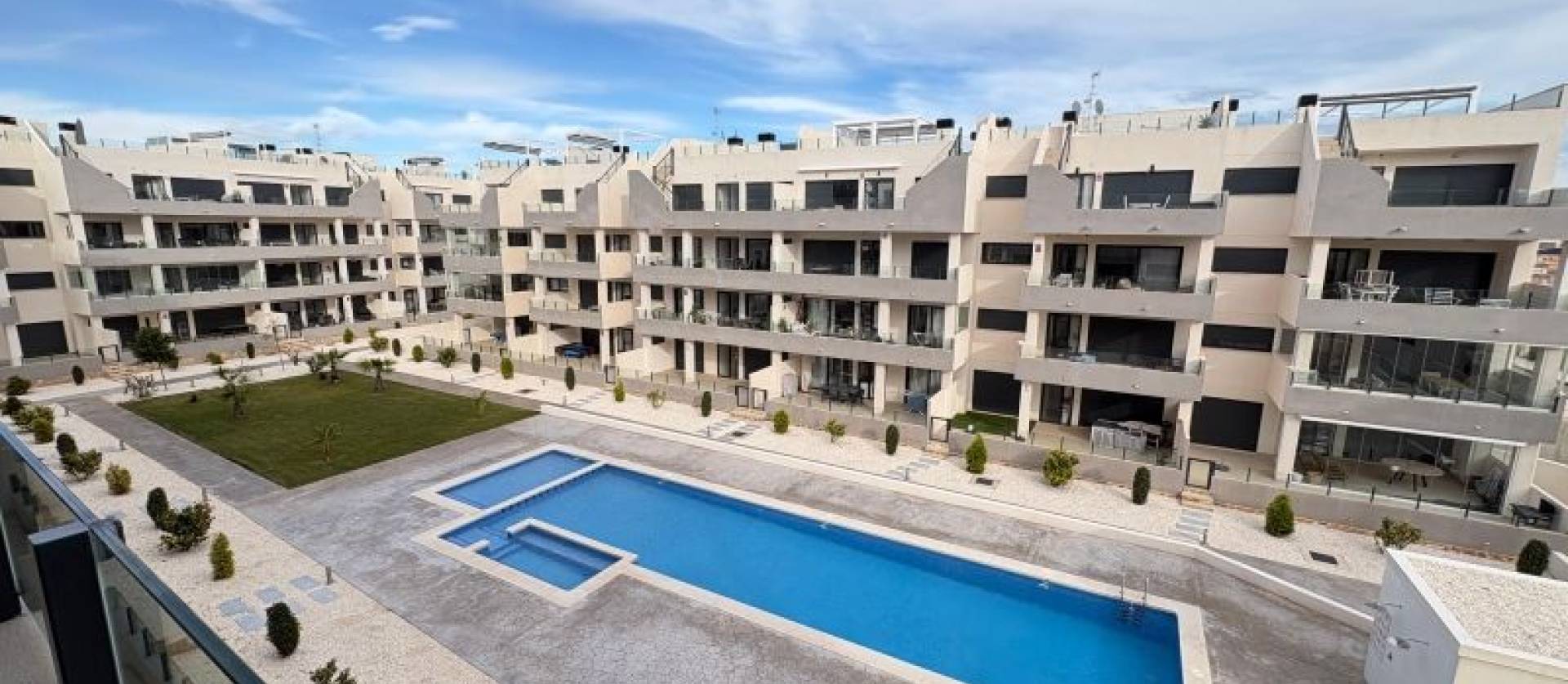 Bestaande woningen - Appartment - Orihuela Costa