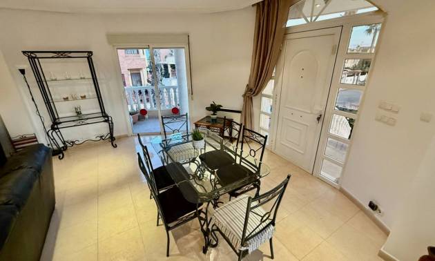 Bestaande woningen - Villa - Benferri