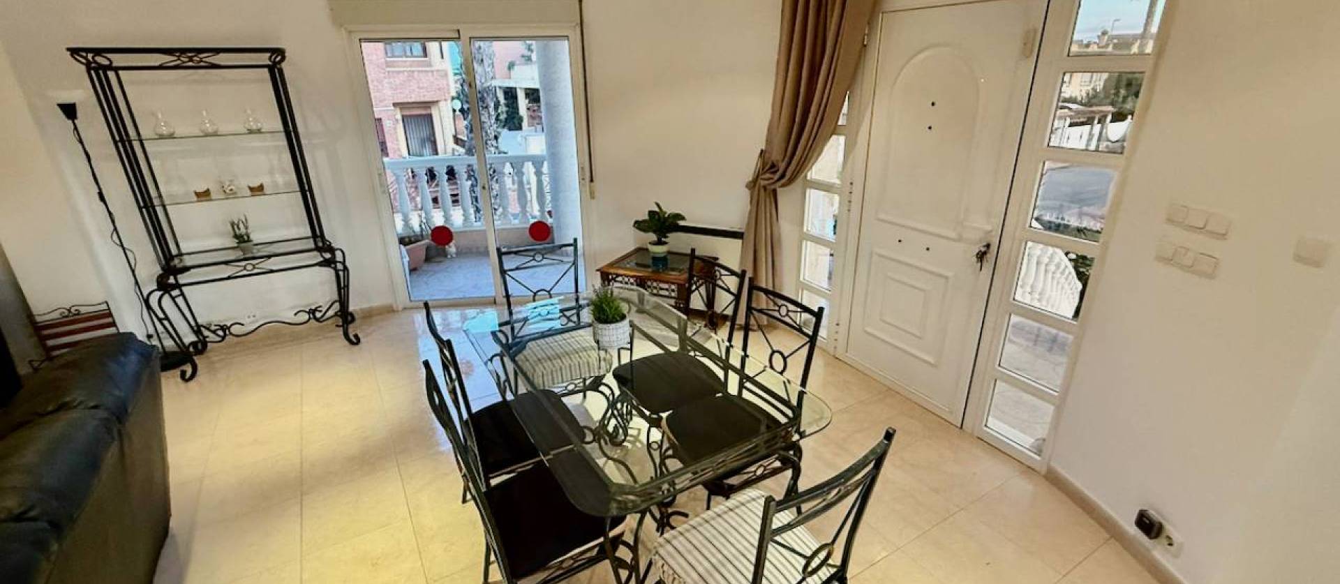 Bestaande woningen - Villa - Benferri