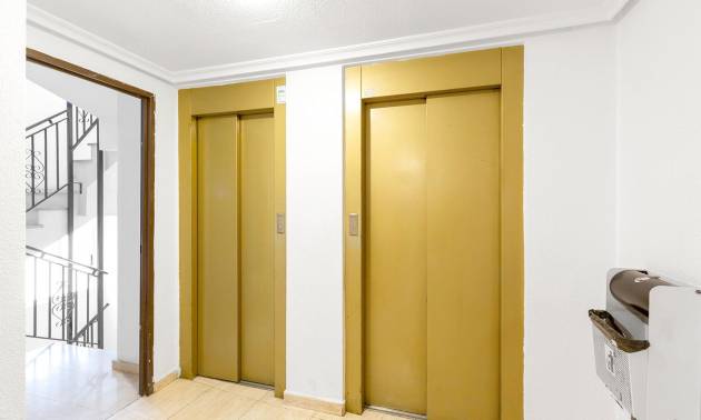 Venta - Apartment - Torrevieja - Centro