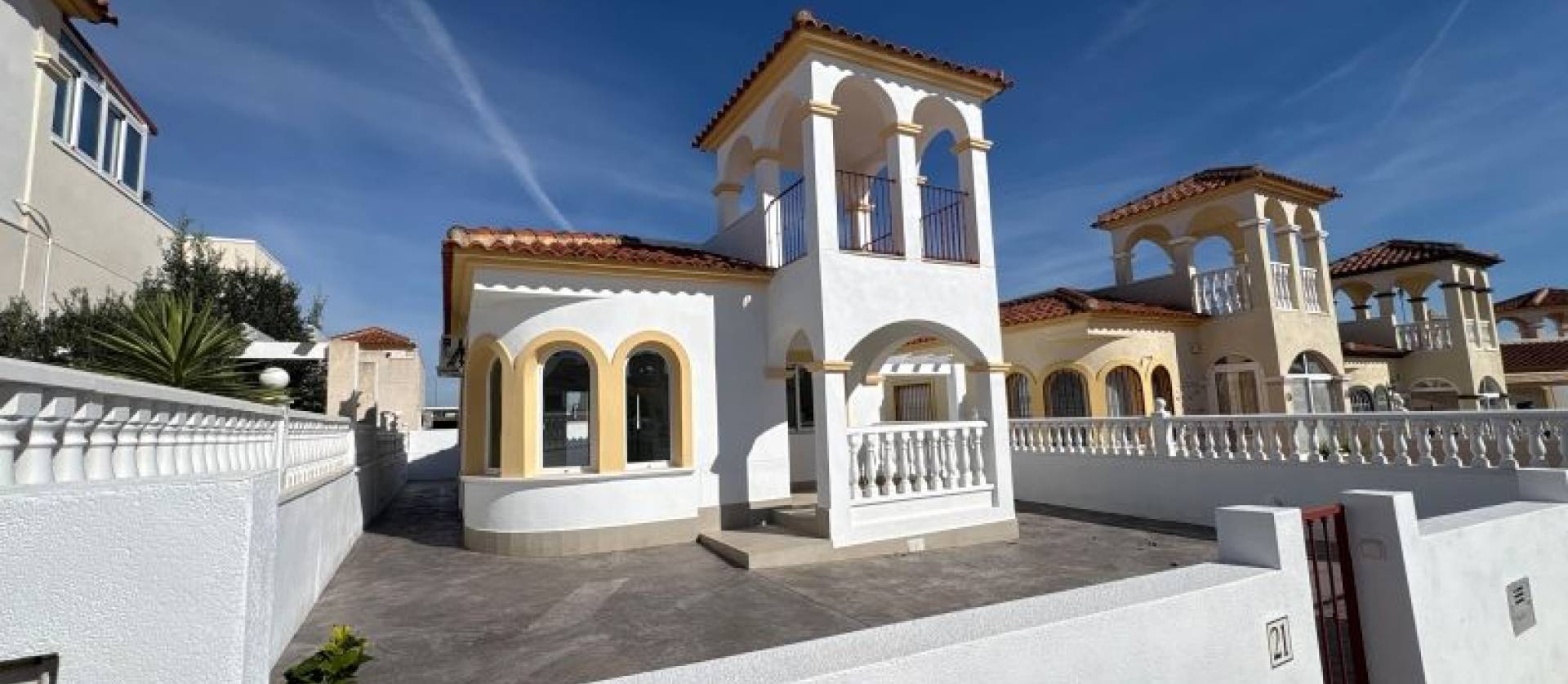 Sale - Villa - Algorfa