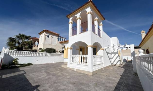Sale - Villa - Algorfa
