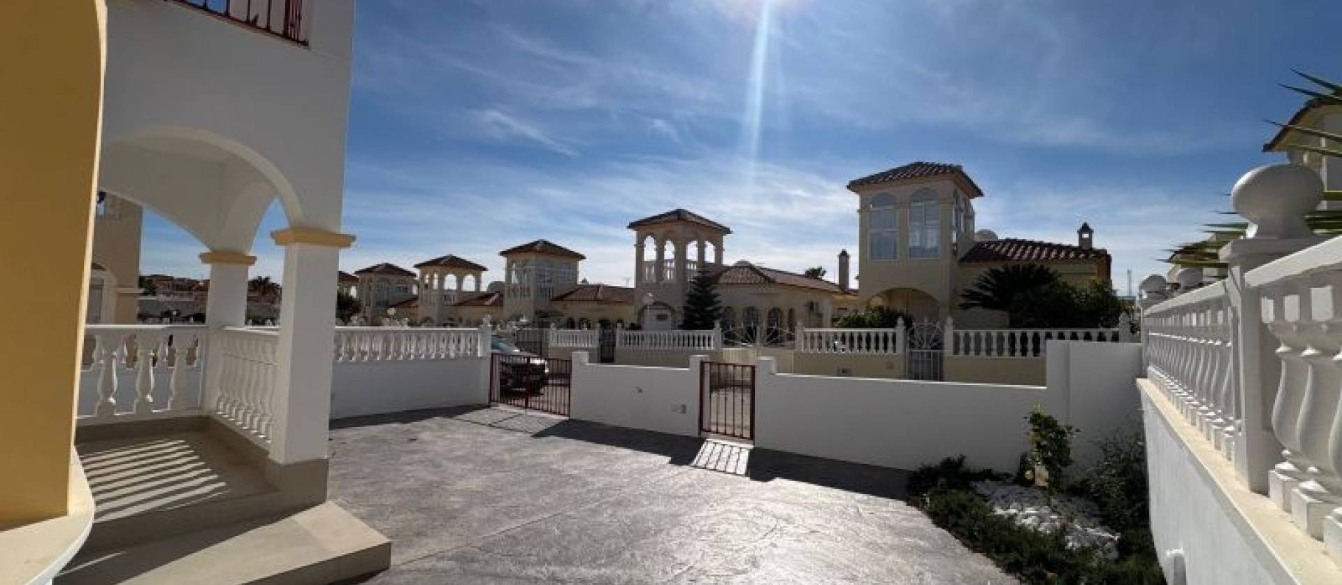 Sale - Villa - Algorfa