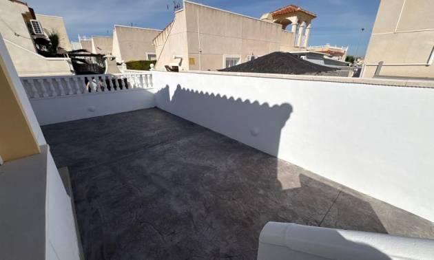 Sale - Villa - Algorfa