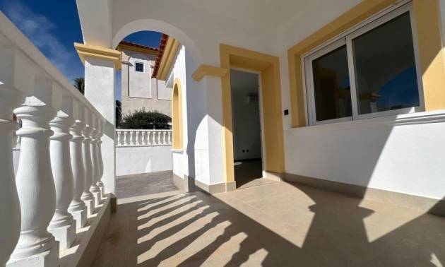 Sale - Villa - Algorfa