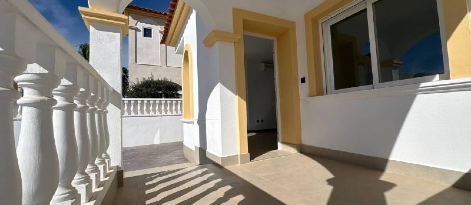 Sale - Villa - Algorfa