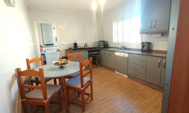 Venta - Villa - Avileses