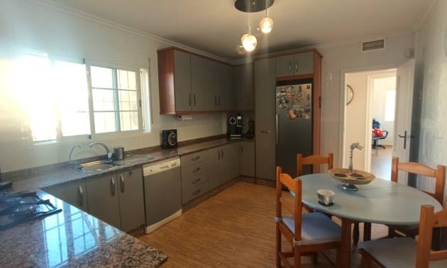 Venta - Villa - Avileses