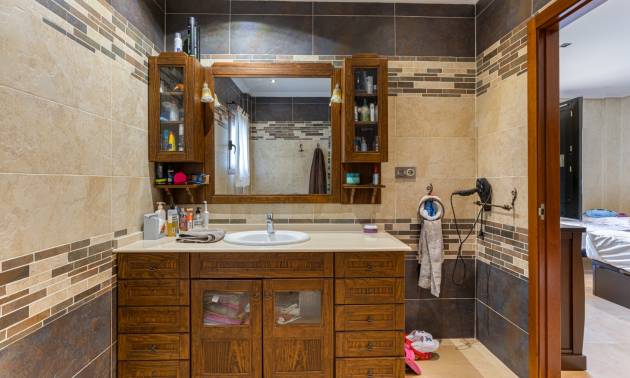 Sale - Villa - Los Montesinos - La Herrada