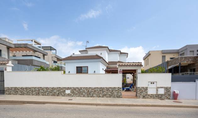 Sale - Villa - Los Montesinos - La Herrada