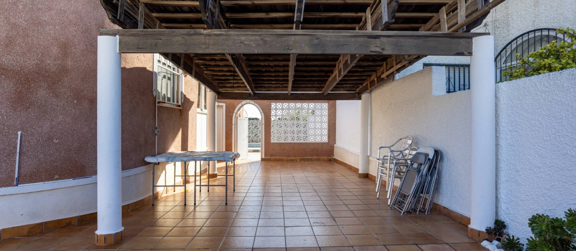 Sale - Villa - Torrevieja - Urbanización San Luis