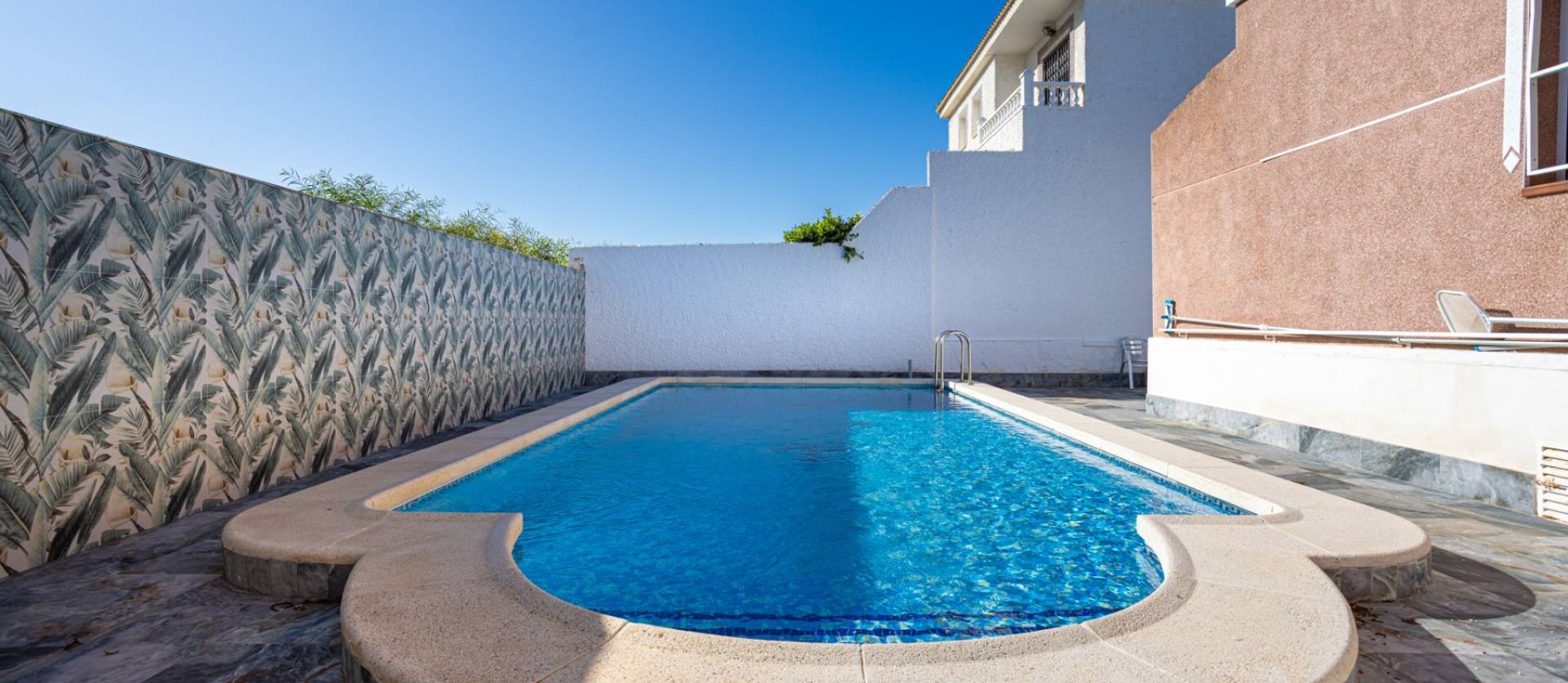 Sale - Villa - Torrevieja - Urbanización San Luis