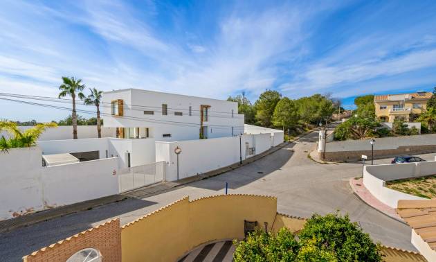 Venta - Villa - Orihuela Costa - Castillo de Don Juan