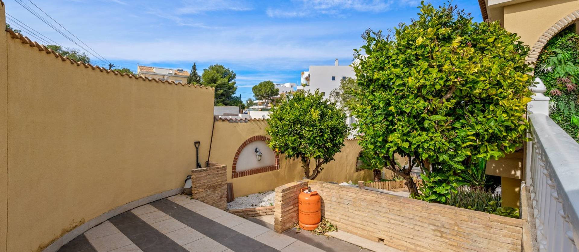 Venta - Villa - Orihuela Costa - Castillo de Don Juan