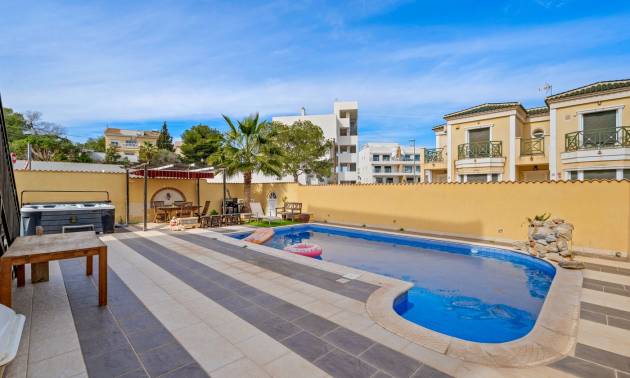 Venta - Villa - Orihuela Costa - Castillo de Don Juan